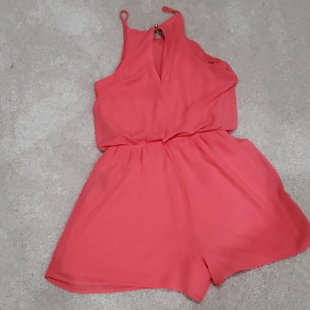 Romper - Picture 2 of 3